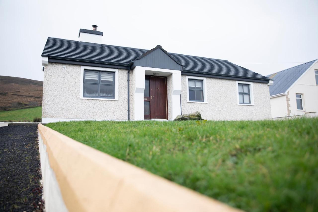 3 Bed Renovated Cottage Carramore Lake, Belmullet Ballina  Εξωτερικό φωτογραφία