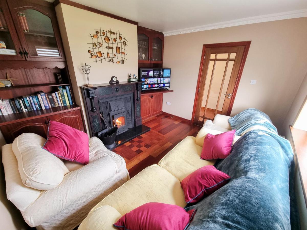 3 Bed Renovated Cottage Carramore Lake, Belmullet Ballina  Εξωτερικό φωτογραφία