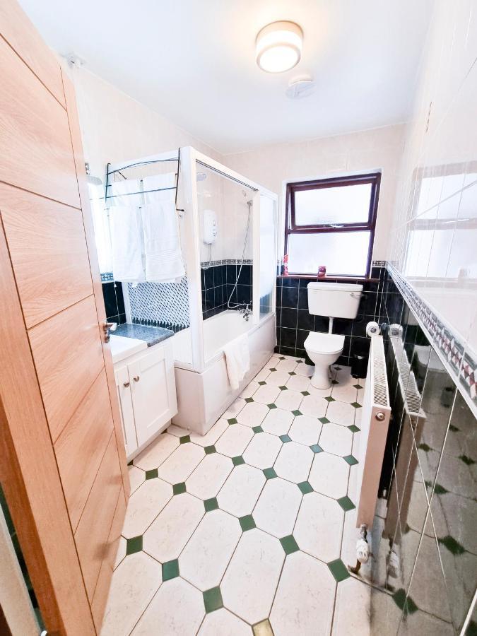 3 Bed Renovated Cottage Carramore Lake, Belmullet Ballina  Εξωτερικό φωτογραφία